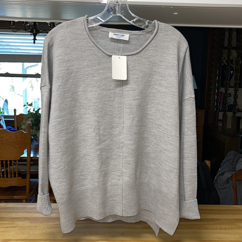 Double Zero Gray Crew Neck Sweater